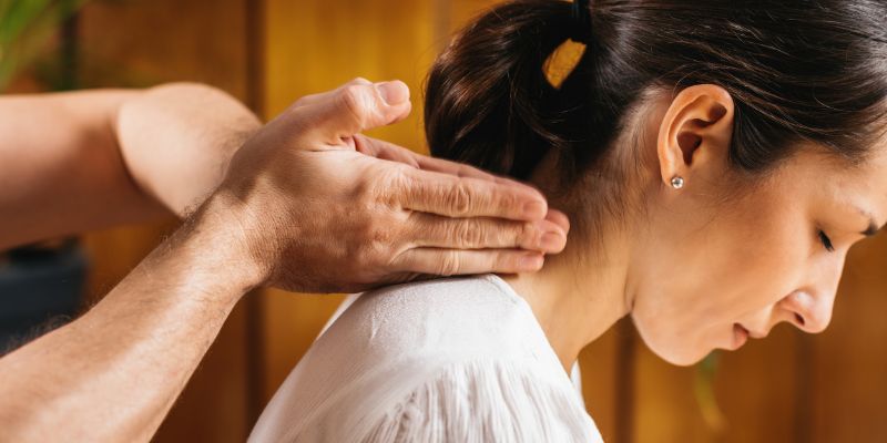 Back & Shoulder Massage